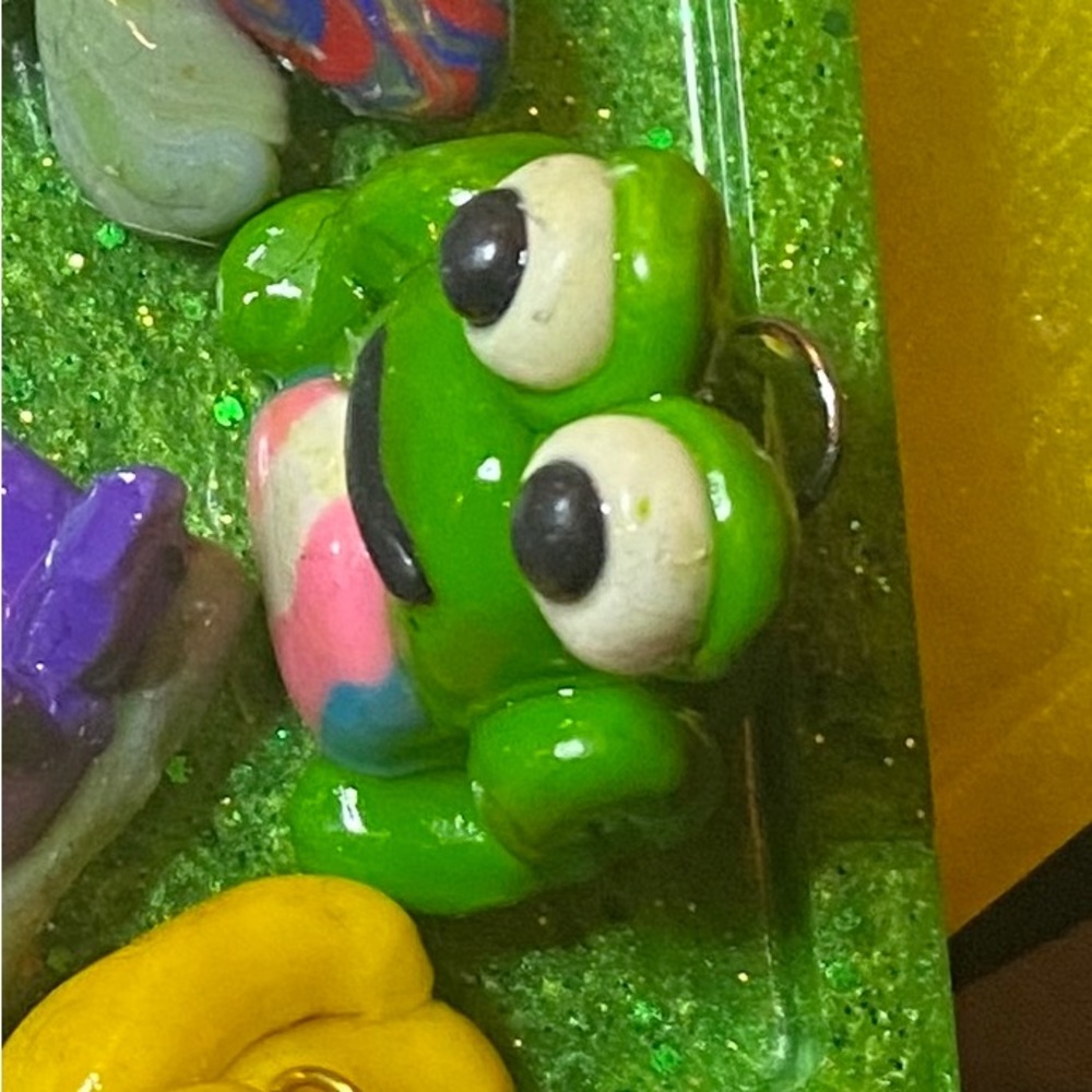Spring time charms! - Picture 5 of 8
